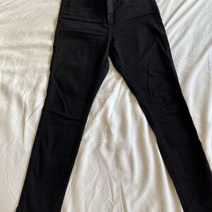 Levis Black Skinny Jeans for Women